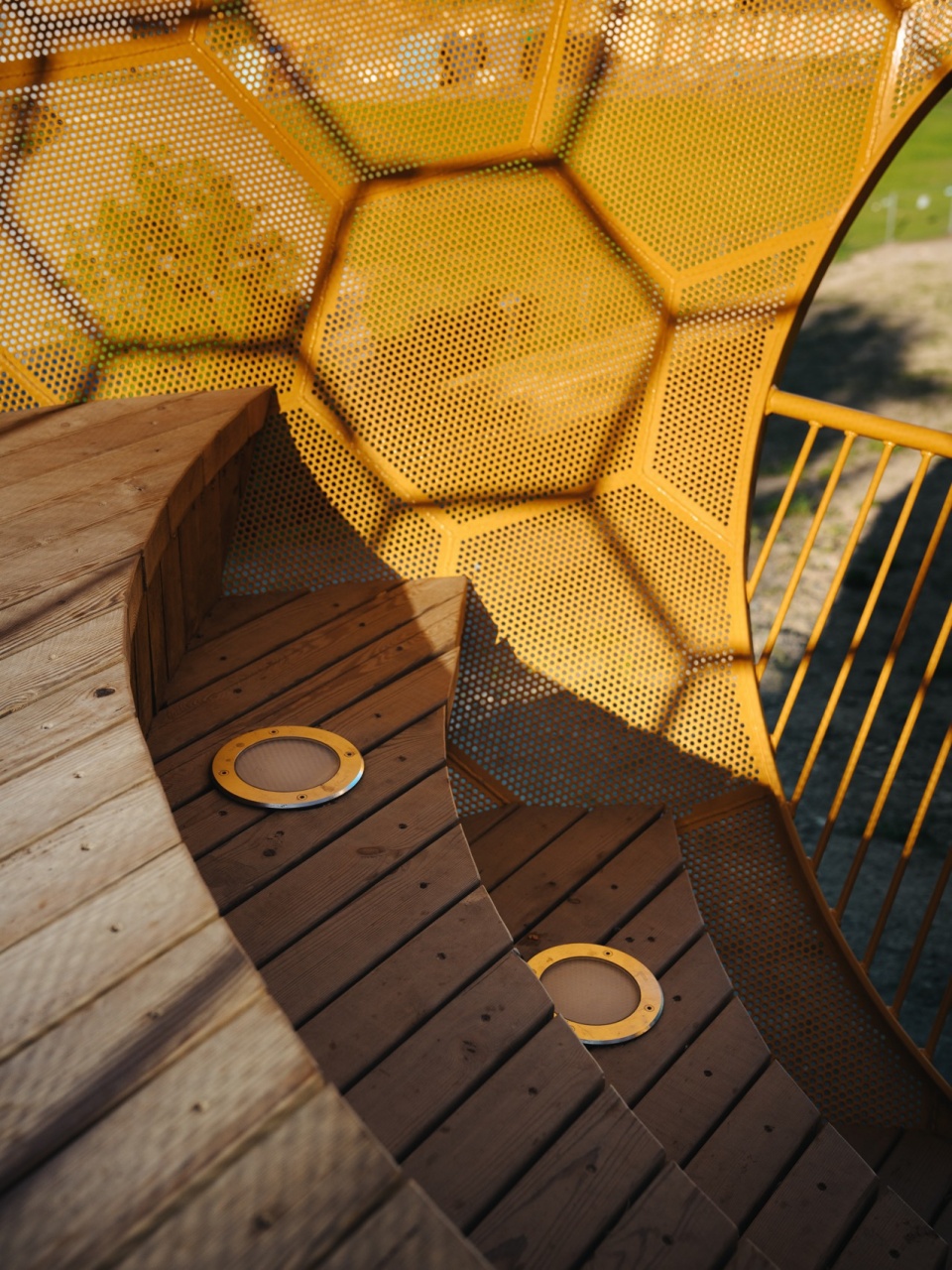varbergstoppen playground spheres by andrenfogelstrom