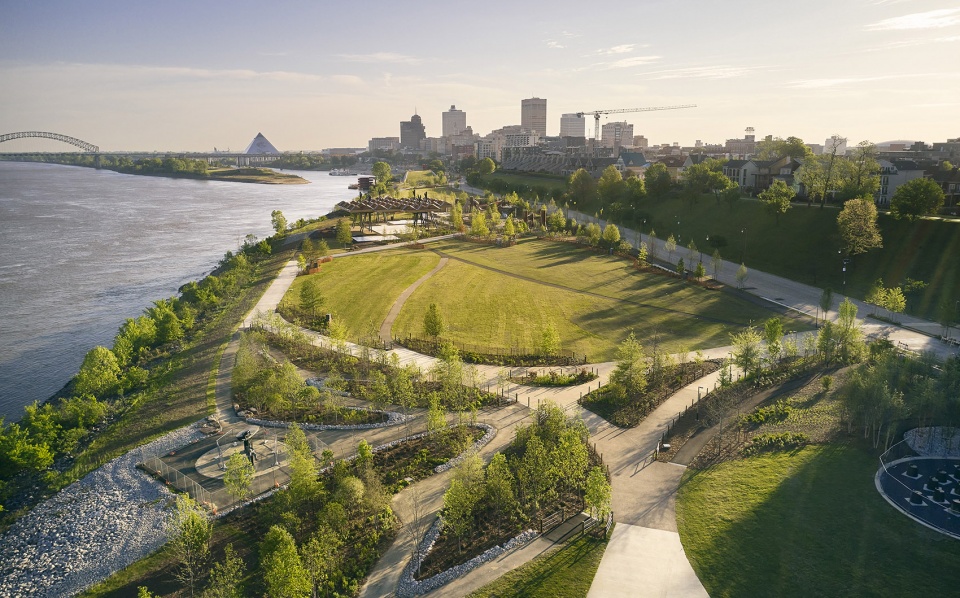 Tom Lee Park by Studio Gang