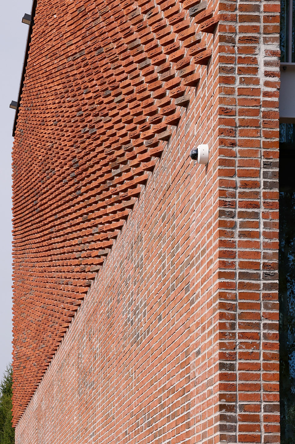 Vuosaari Heat Pump Building by Virkkunen Co Architects Ltd