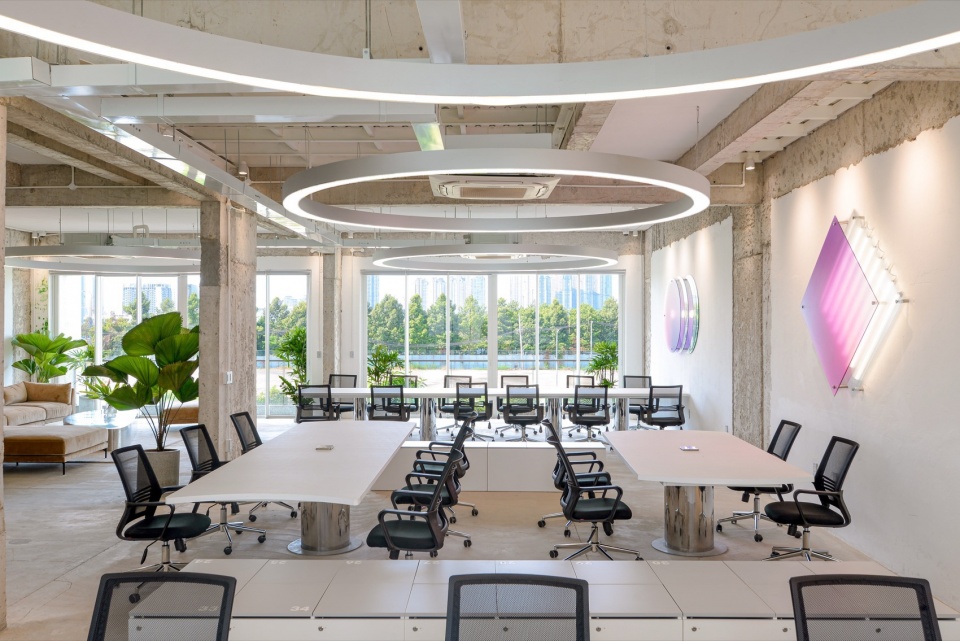 2ND FLOOR 1 inspire hub 2 hybrid office