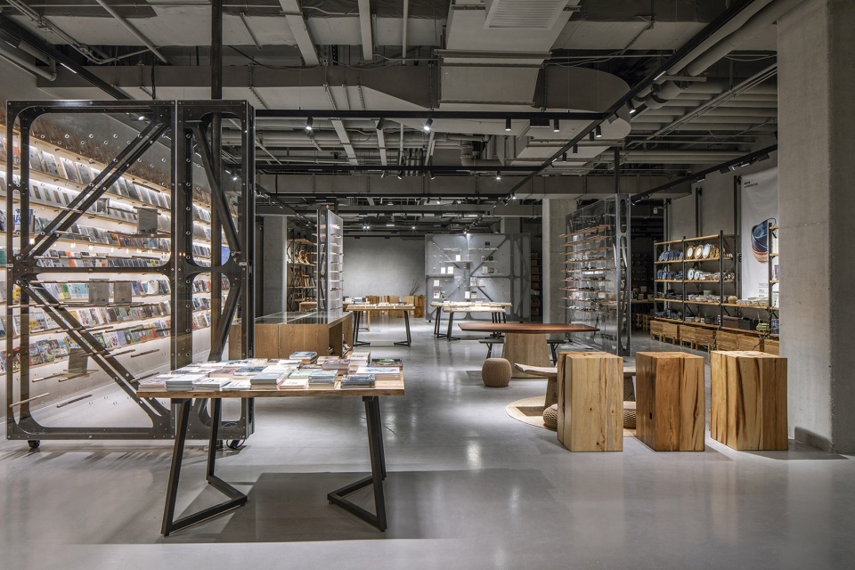 gooood archive bookstores in china
