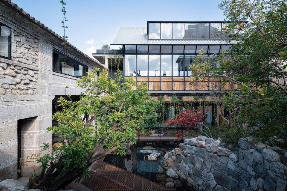 ruins cave garden by arconnect architects