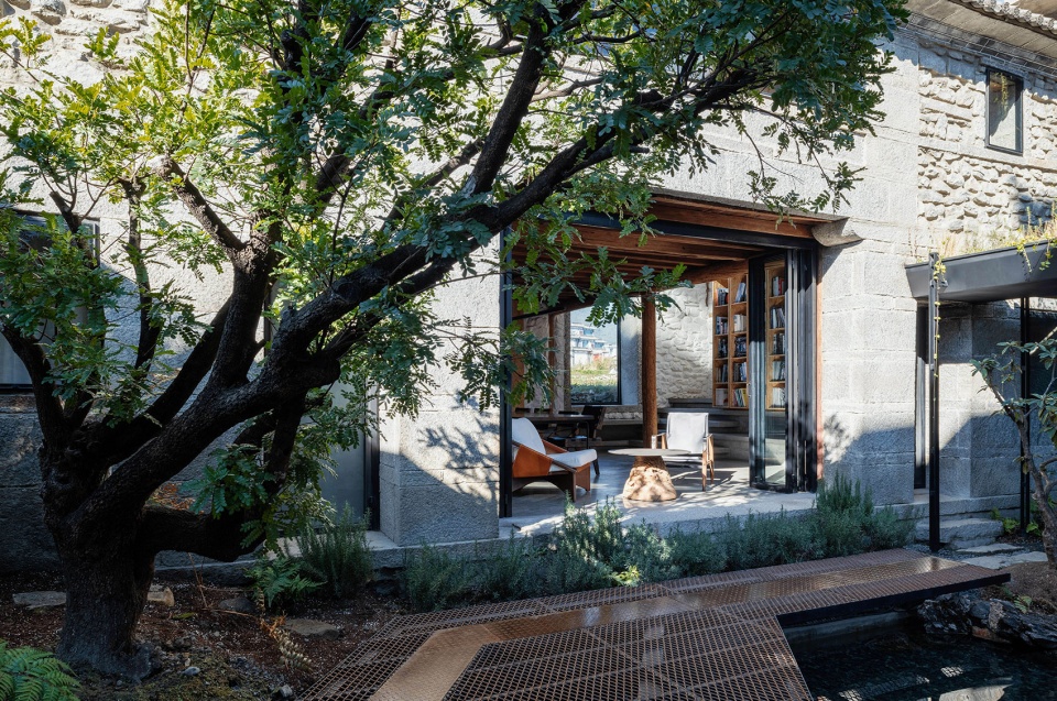 ruins cave garden by arconnect architects