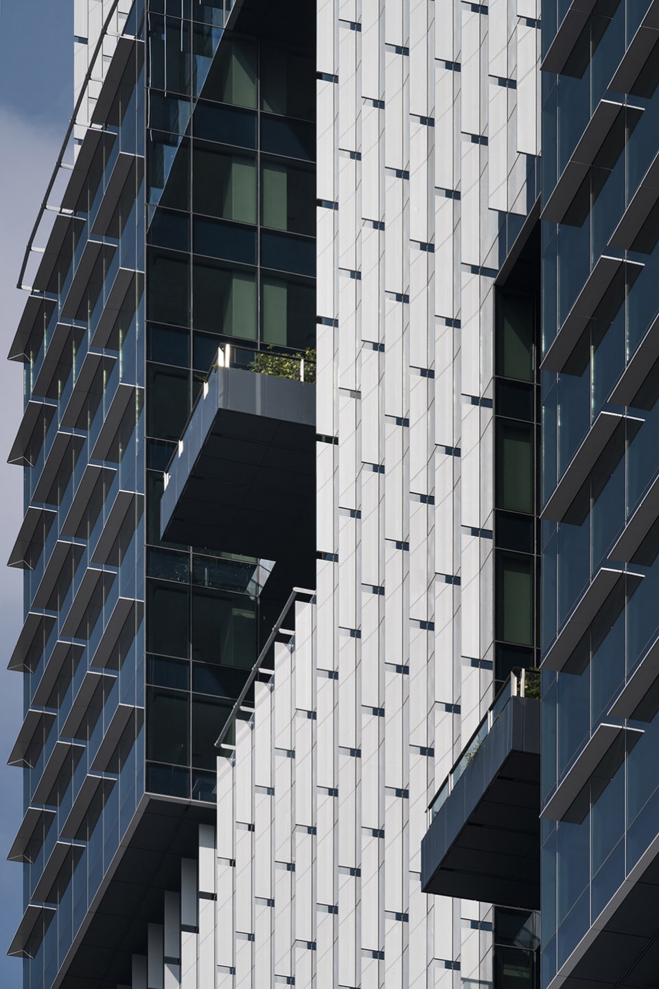 aia east gateway by creative crews