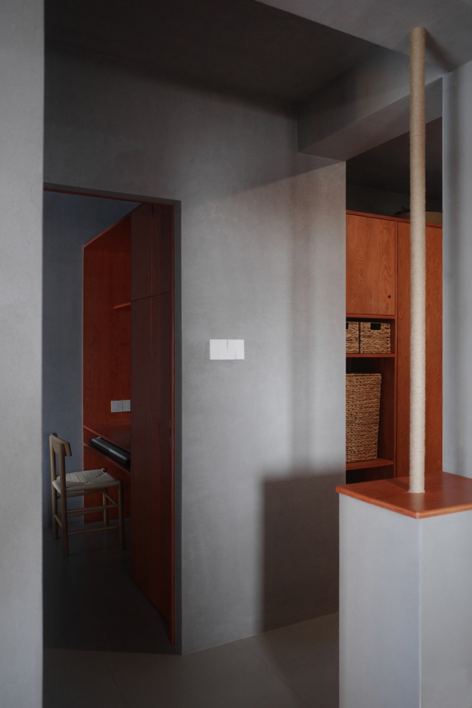 home in shimoriver 13 从卧室分离出来的过道©DONG建筑影像