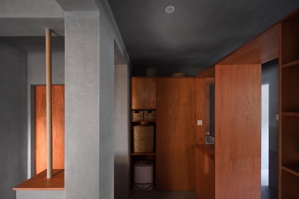 home in shimoriver 19 从次卧看向家政间©DONG建筑影像