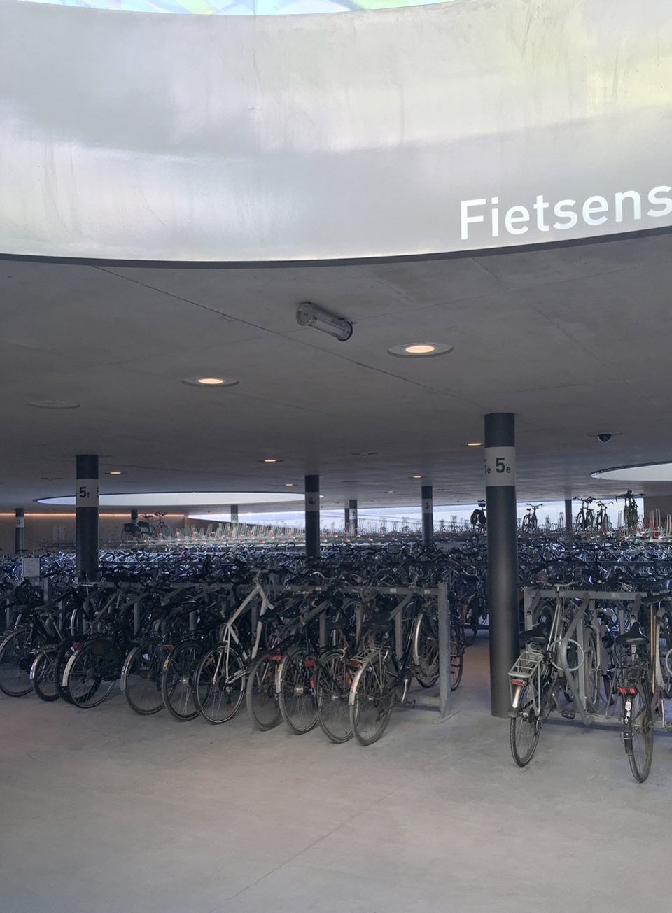 oostende station by dietmar feichtinger architectes