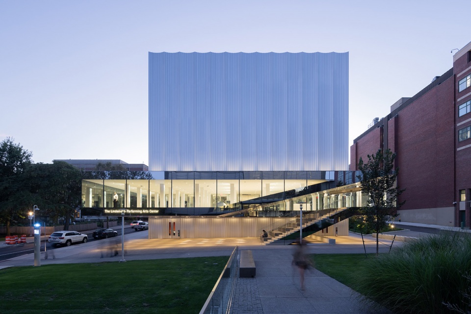 The Lindemann Performing Arts Center by REX