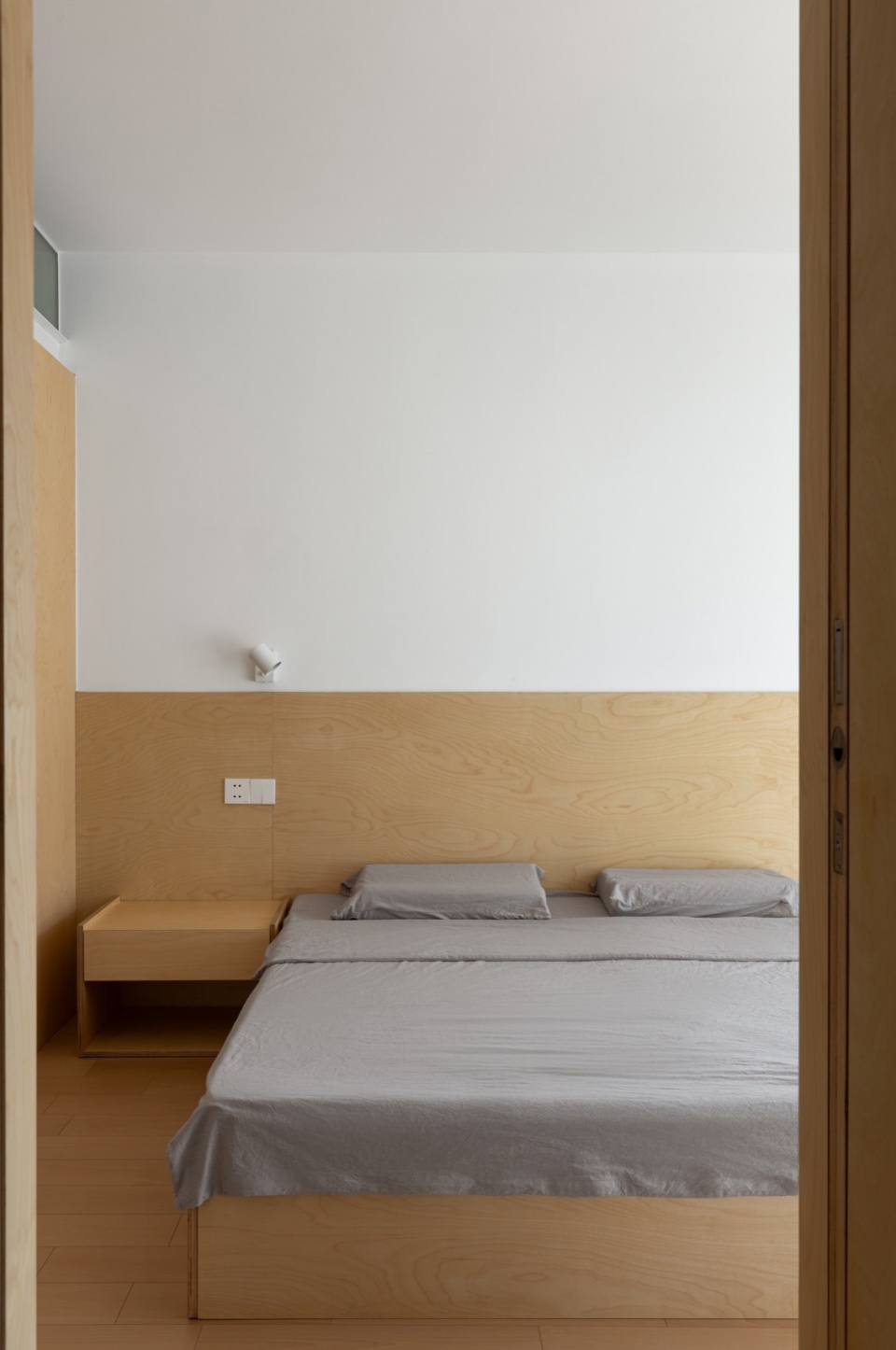 zhijiang apartment renovation by wd studio