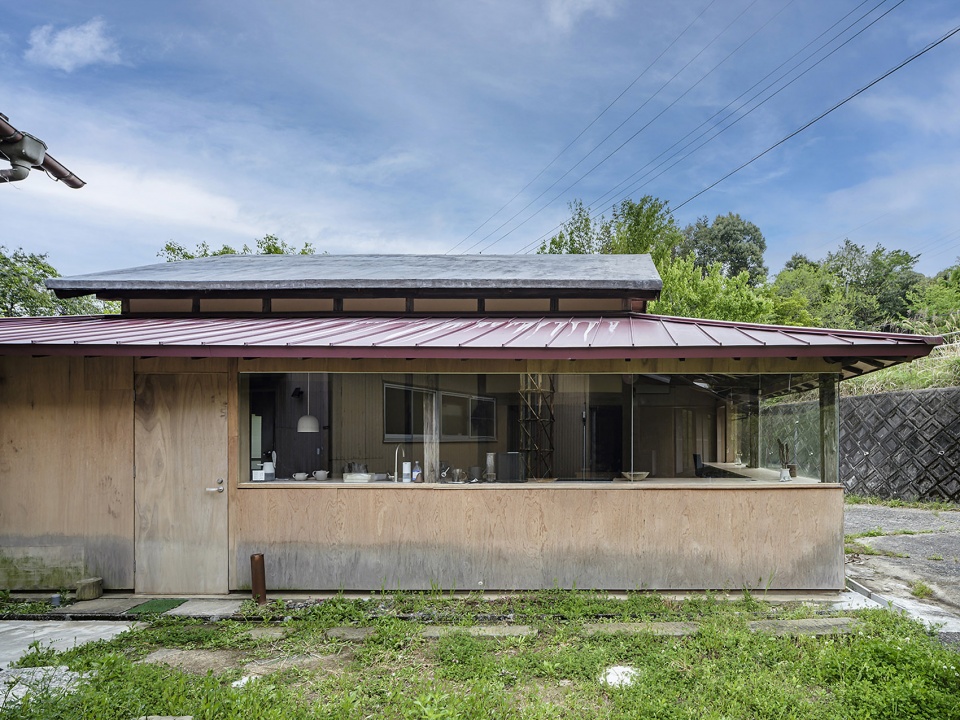 Arai mise studio by kurosawa kawara ten Architect