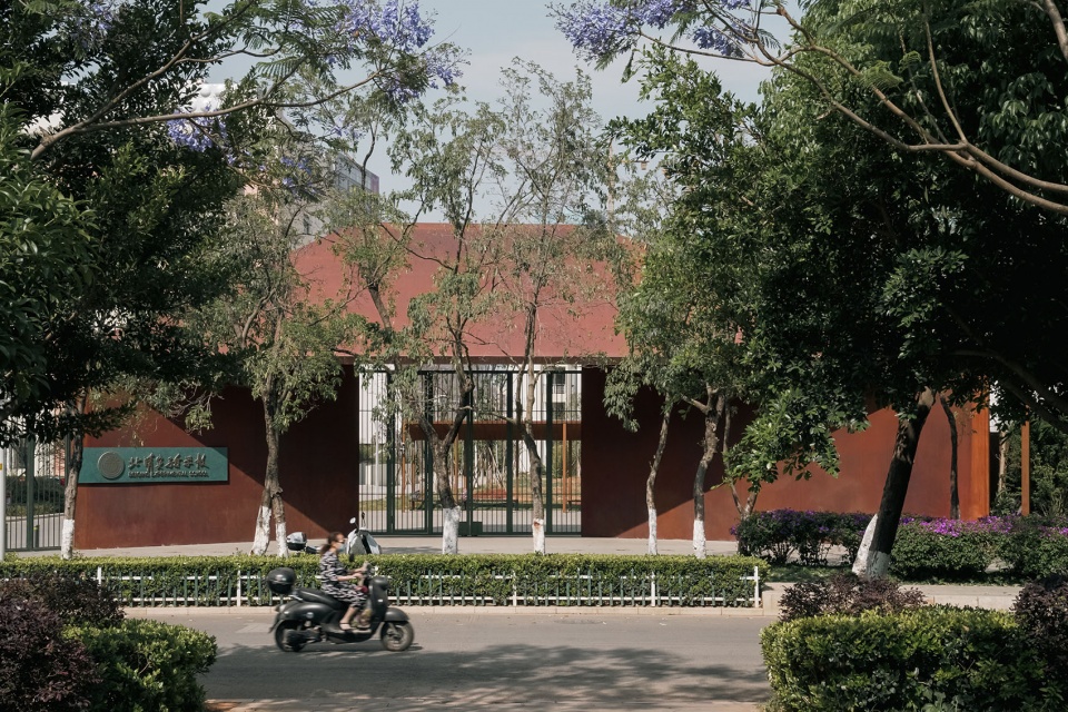 北青实验学校边界改造 蹊径设计