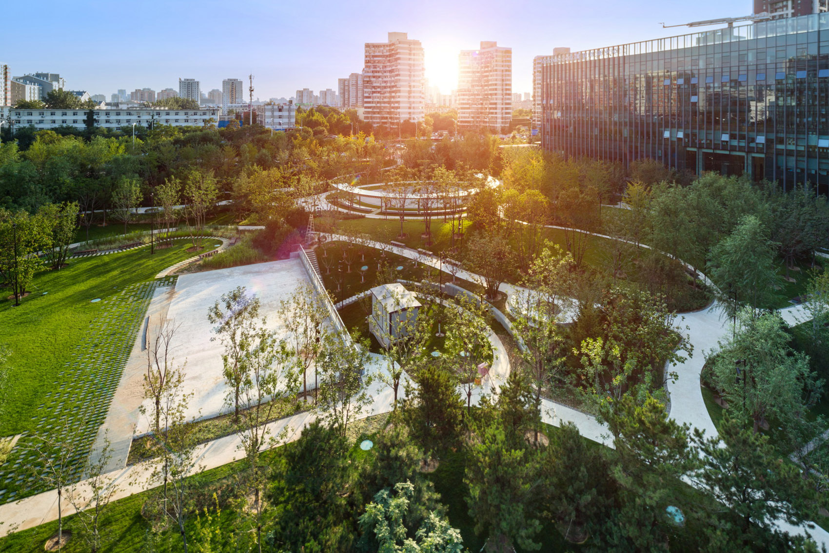 Landscape architecture design of Lei Shing Hong Center Beijing by R land PLACEMEDIA