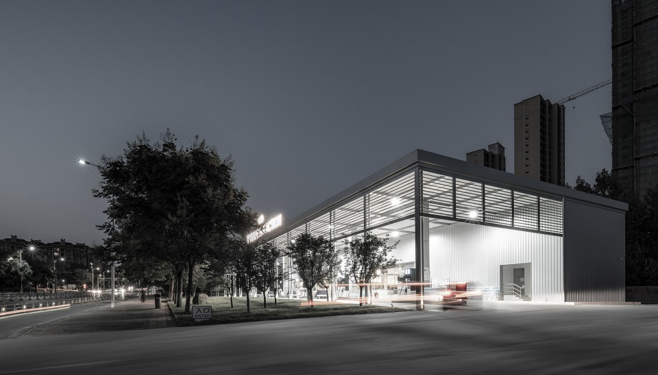 Yuda Petrol Station China by Huizong Design and Research Office