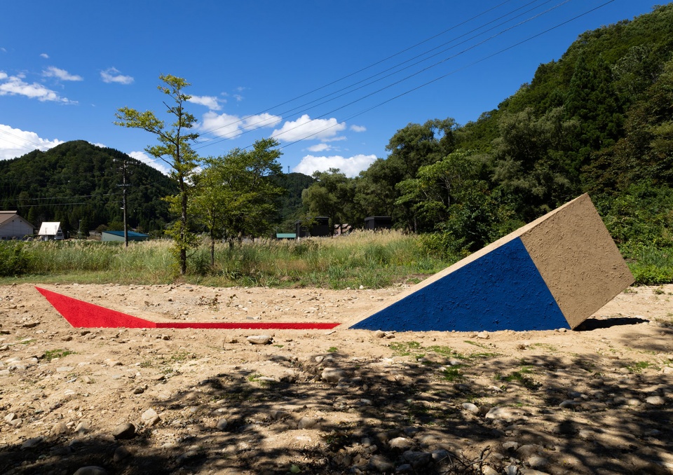 Serpent Lady HAJIME YOSHIDA ARCHITECTURE