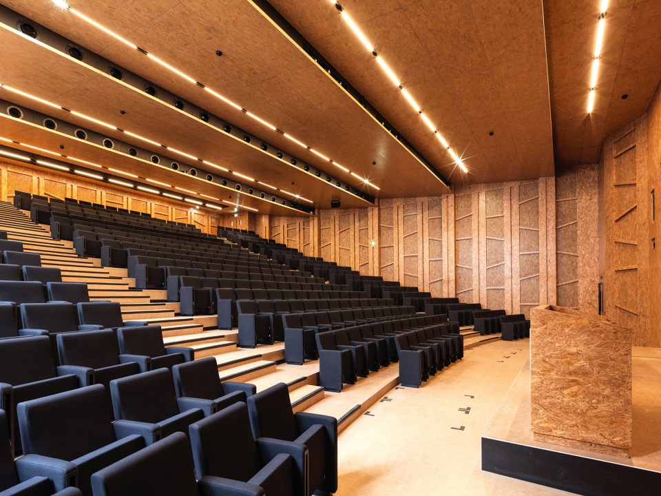 biology pharmacy chemistry center bernard tschumi groupe 6