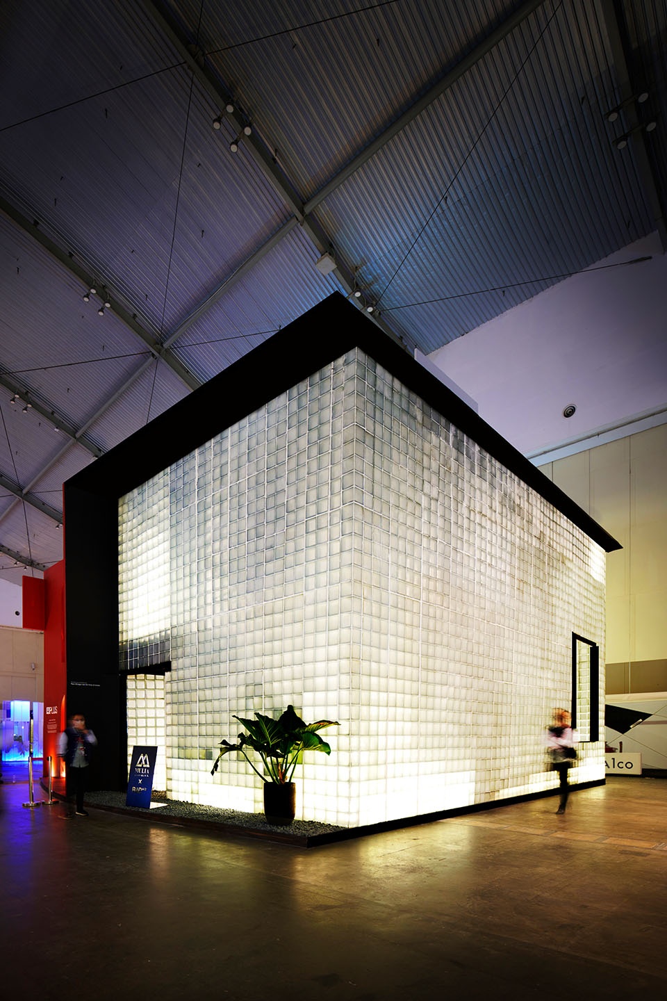 Paradoxical Spatial Installation RADar