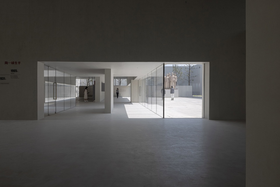 taoyiqiu memorial by atelier deshaus