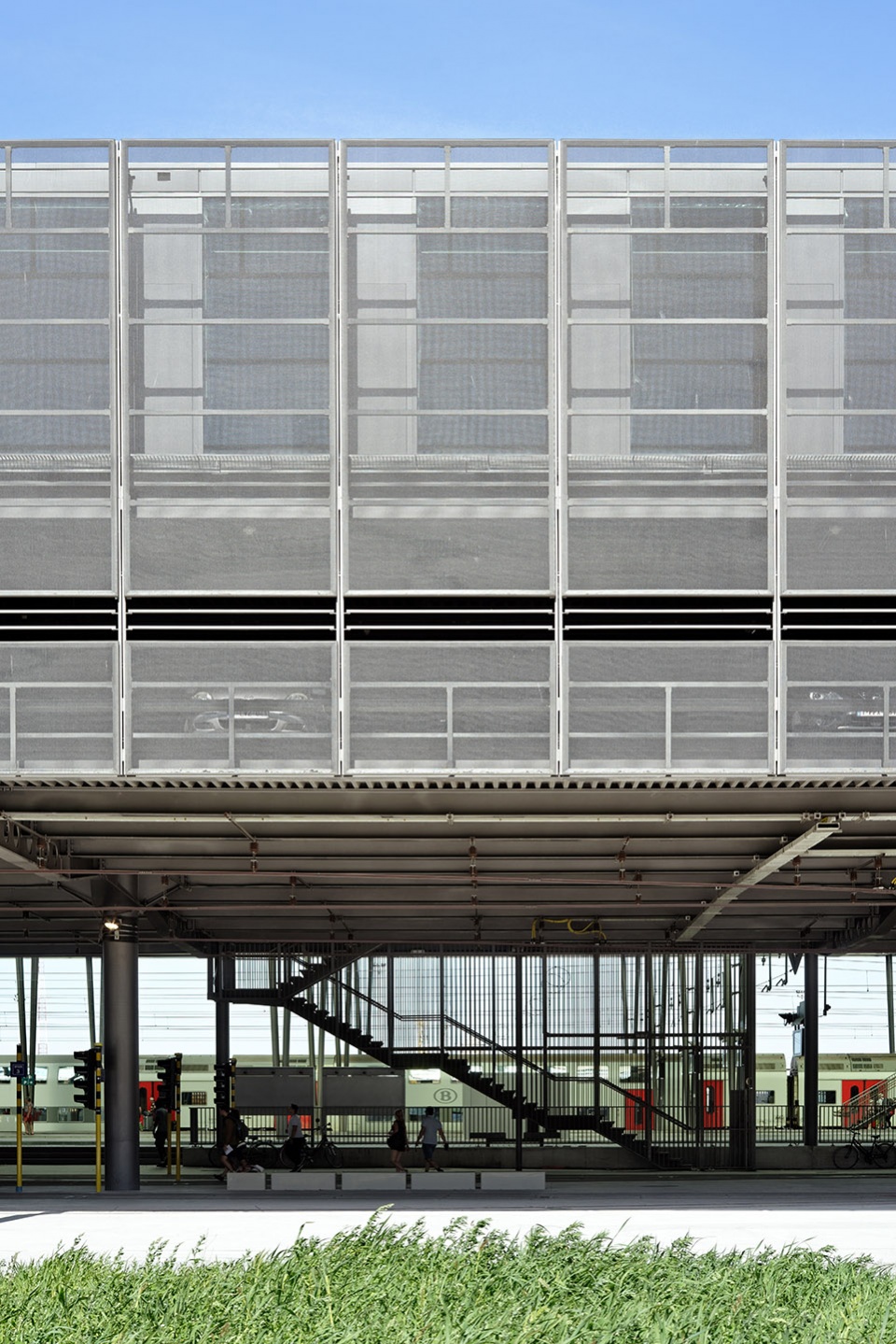 oostende station by dietmar feichtinger architectes
