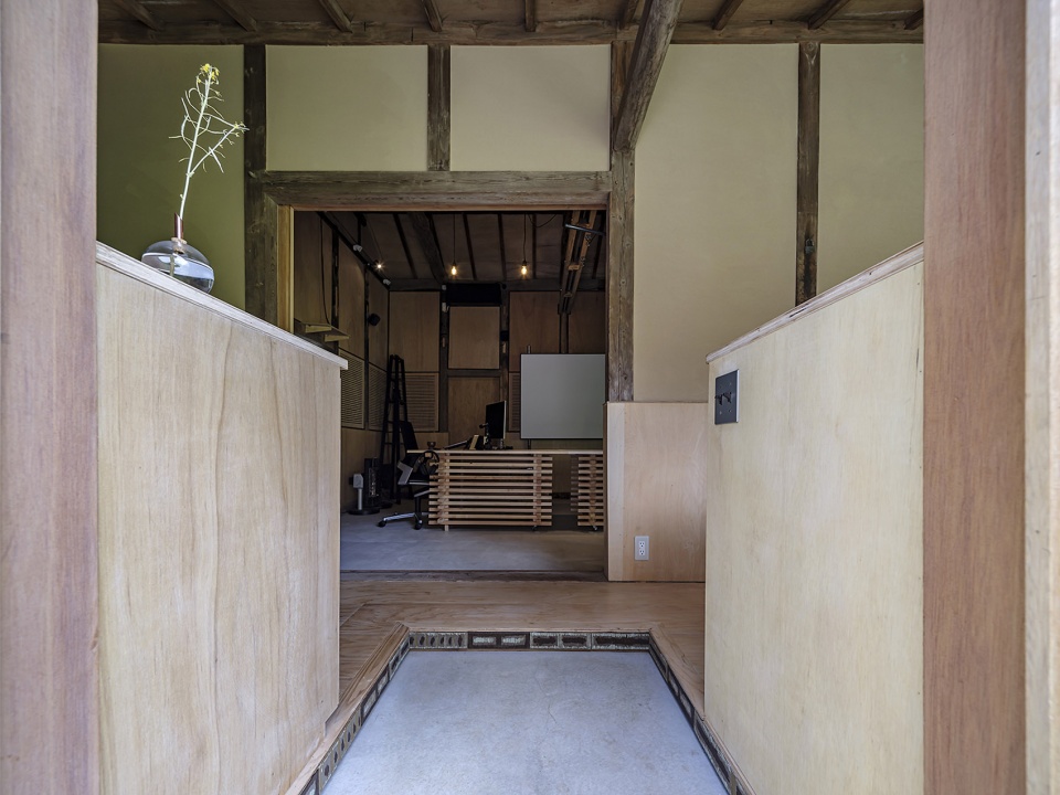 Arai mise studio by kurosawa kawara ten Architect