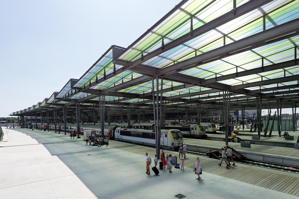 oostende station by dietmar feichtinger architectes
