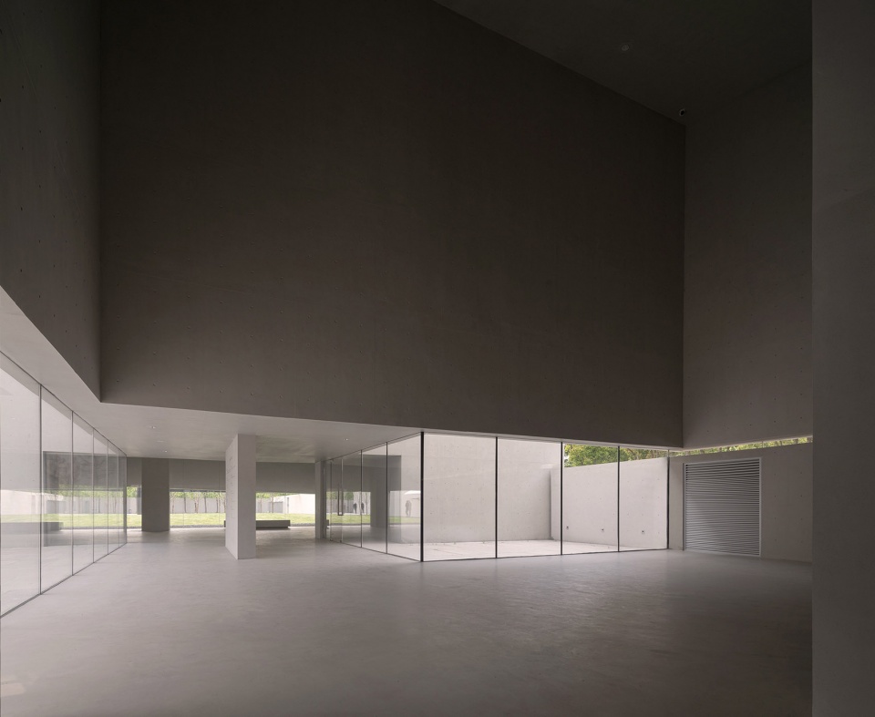 taoyiqiu memorial by atelier deshaus