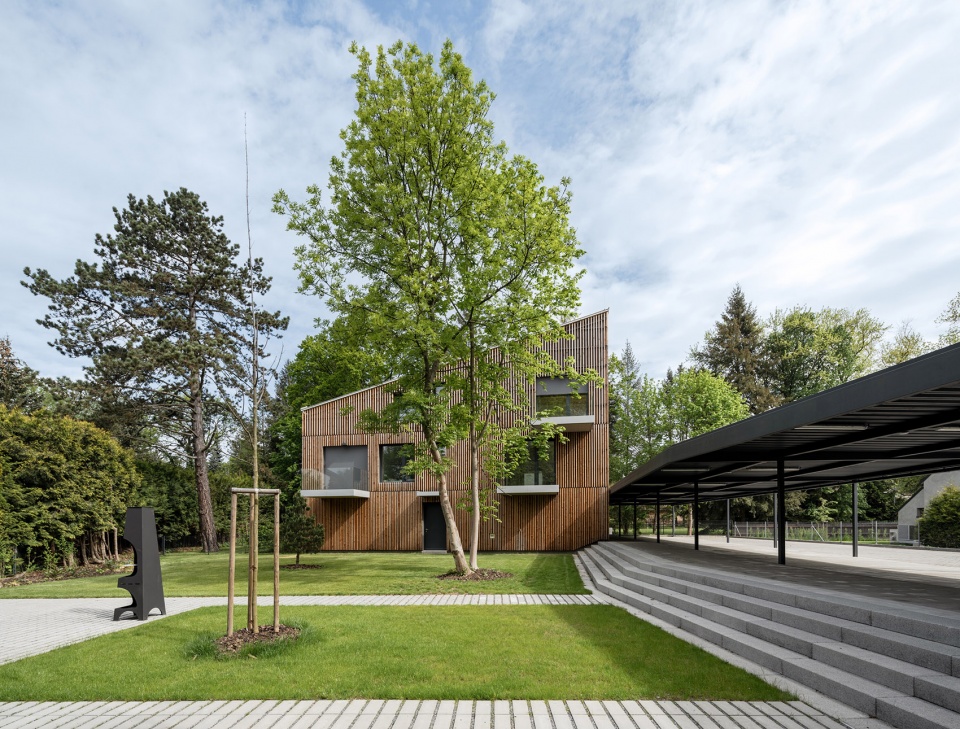 Fulda Rescue Control Center by Steimle Architekten BDA aog