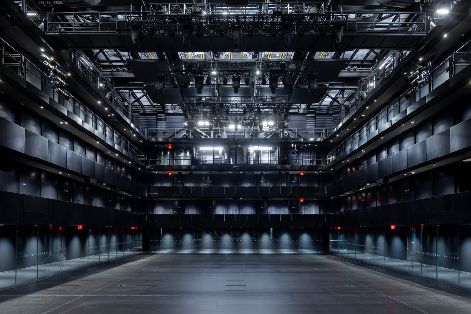The Lindemann Performing Arts Center by REX