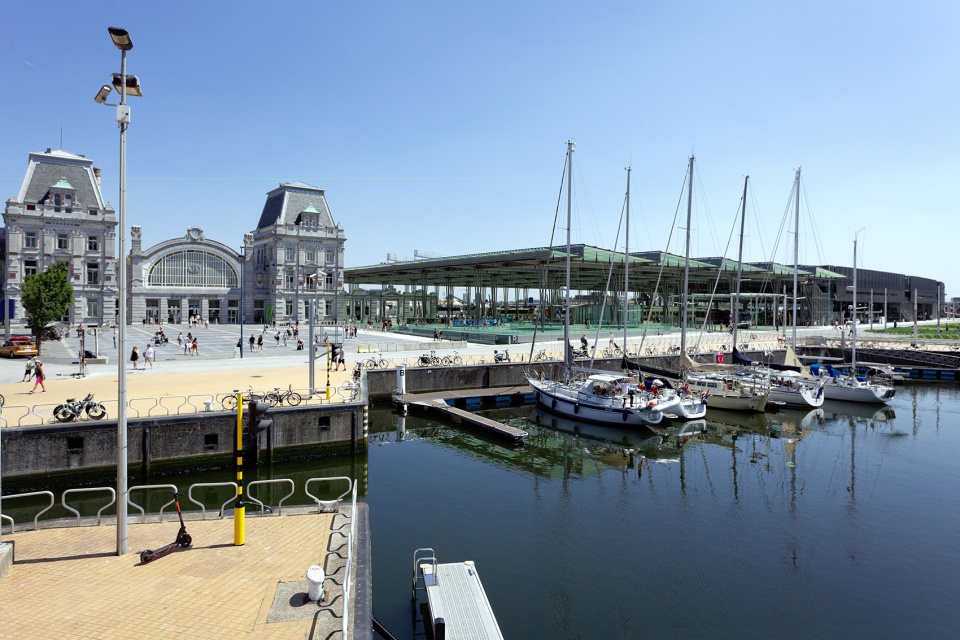 oostende station by dietmar feichtinger architectes
