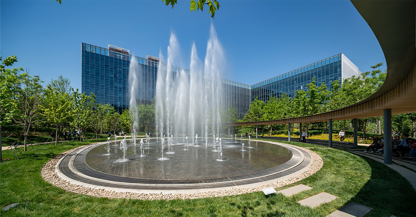 Landscape architecture design of Lei Shing Hong Center Beijing by R land PLACEMEDIA