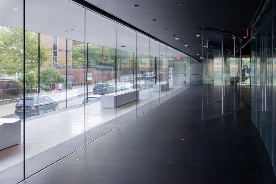 The Lindemann Performing Arts Center by REX