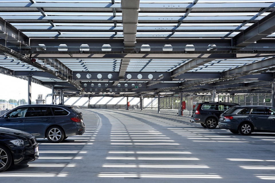 oostende station by dietmar feichtinger architectes