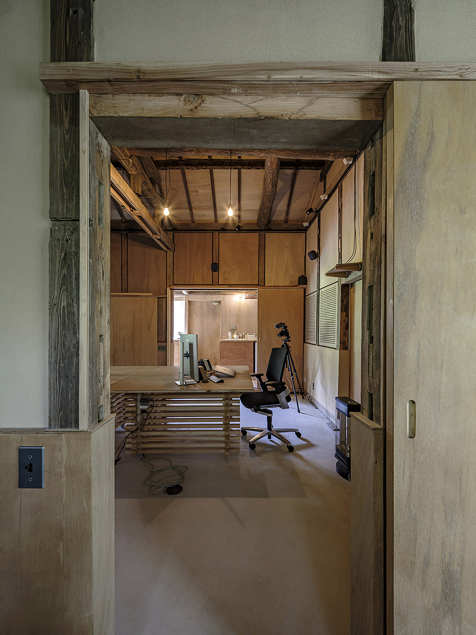 Arai mise studio by kurosawa kawara ten Architect