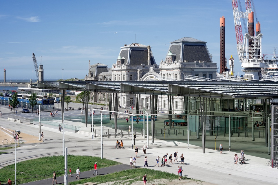 oostende station by dietmar feichtinger architectes