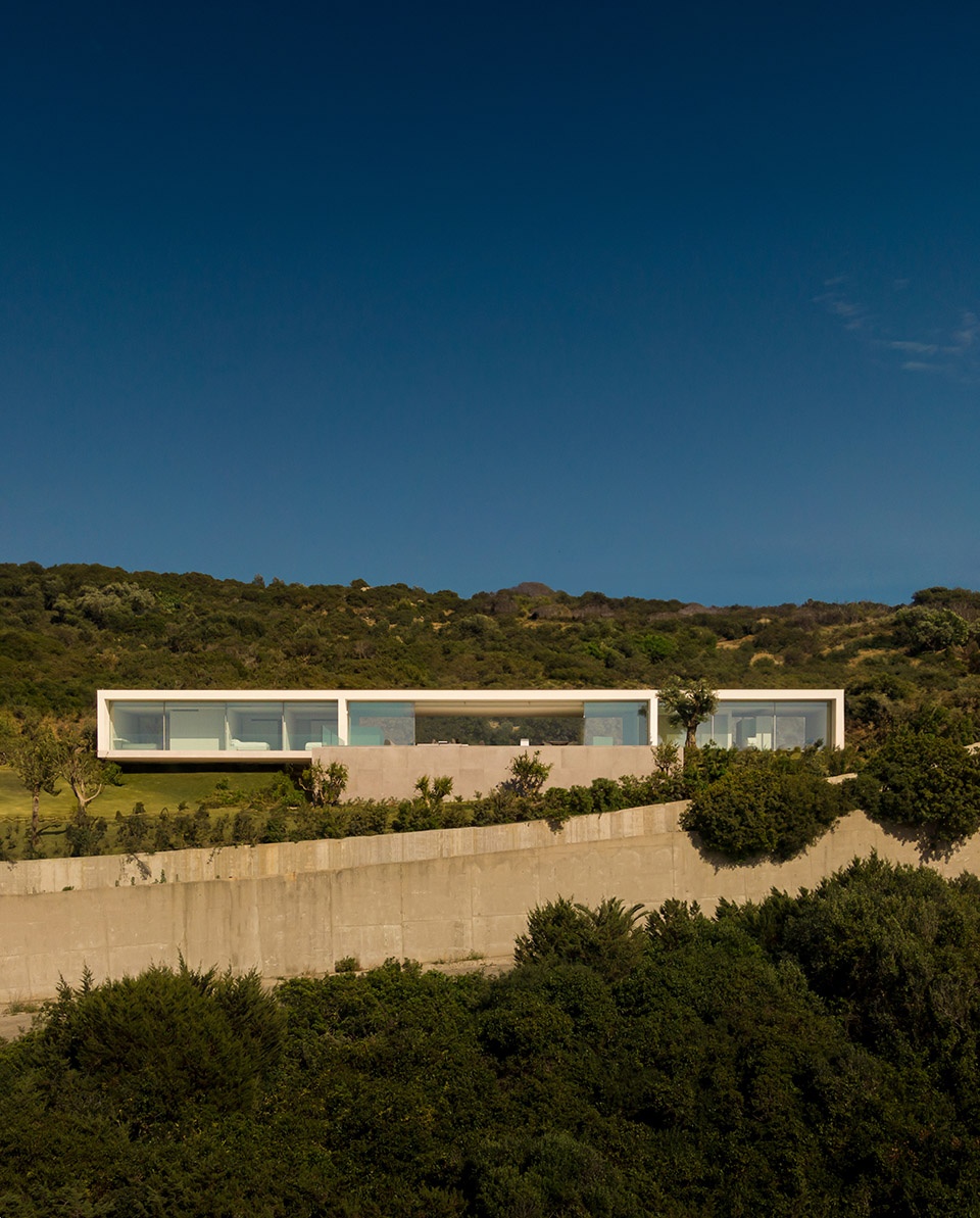 House On The Air by Fran Silvestre Arquitectos