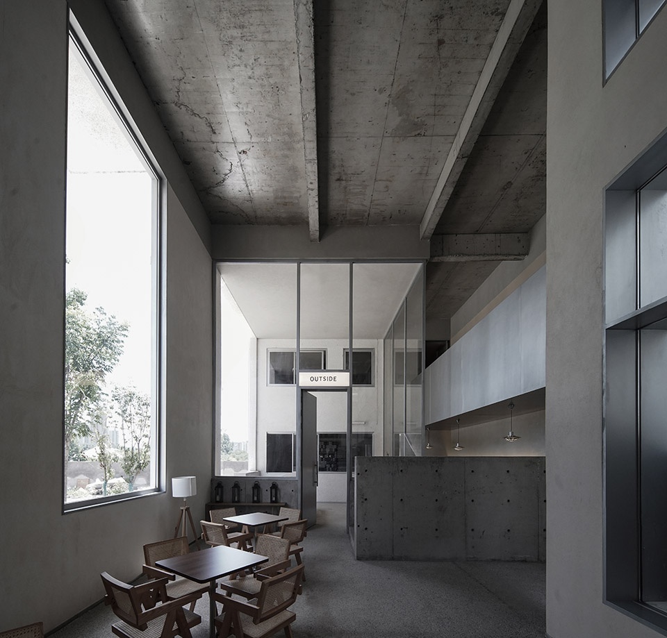 Yuda Petrol Station China by Huizong Design and Research Office