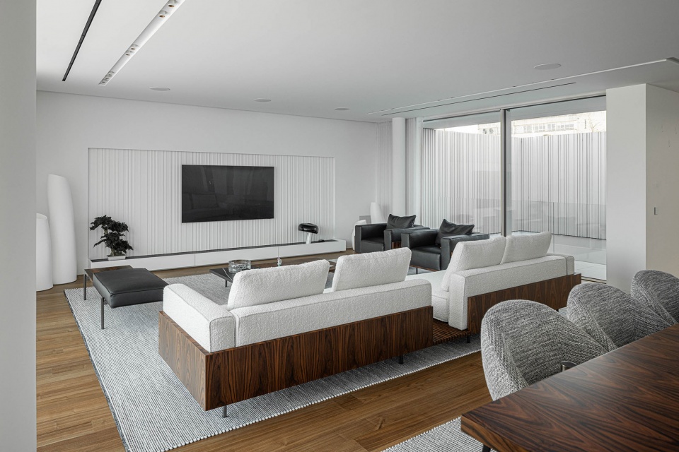RiscoWhite by Risco Singular