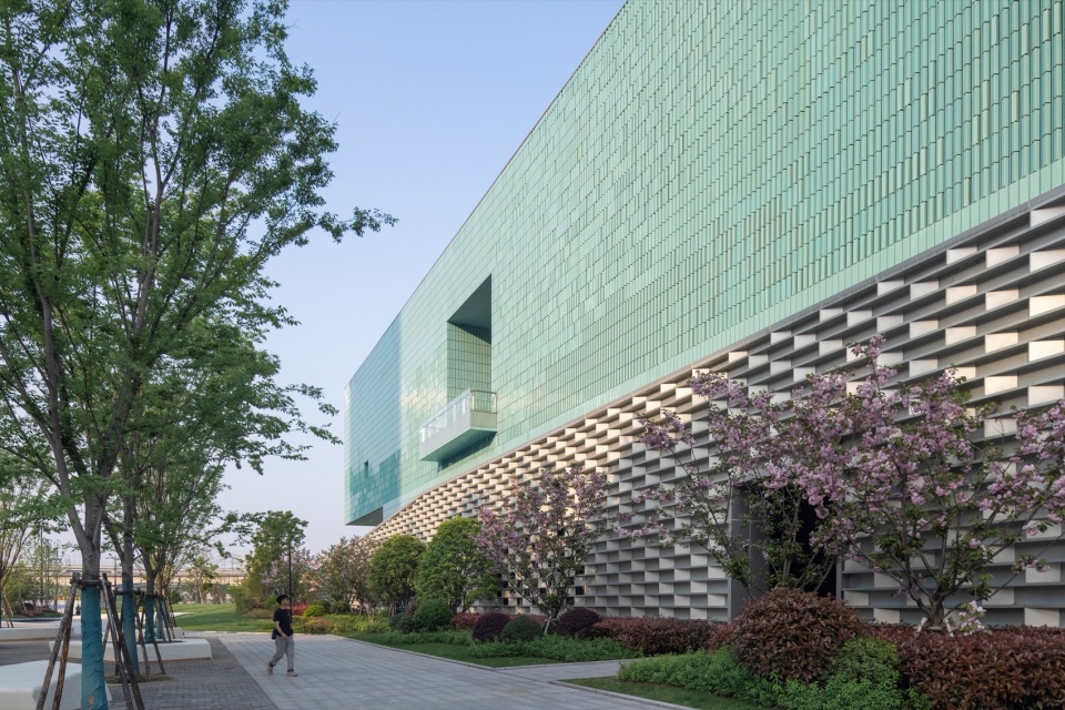 体育中心 1 Sports Center Facade asian games athlete village