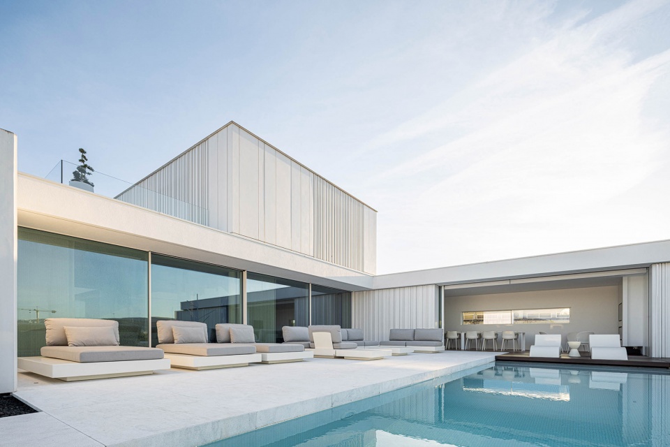 RiscoWhite by Risco Singular