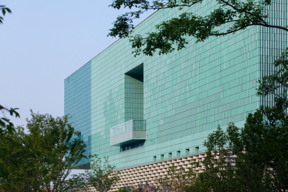 釉面陶板局部效果 Facade Detailing with the Ceramic Panels Design asian games athlete village