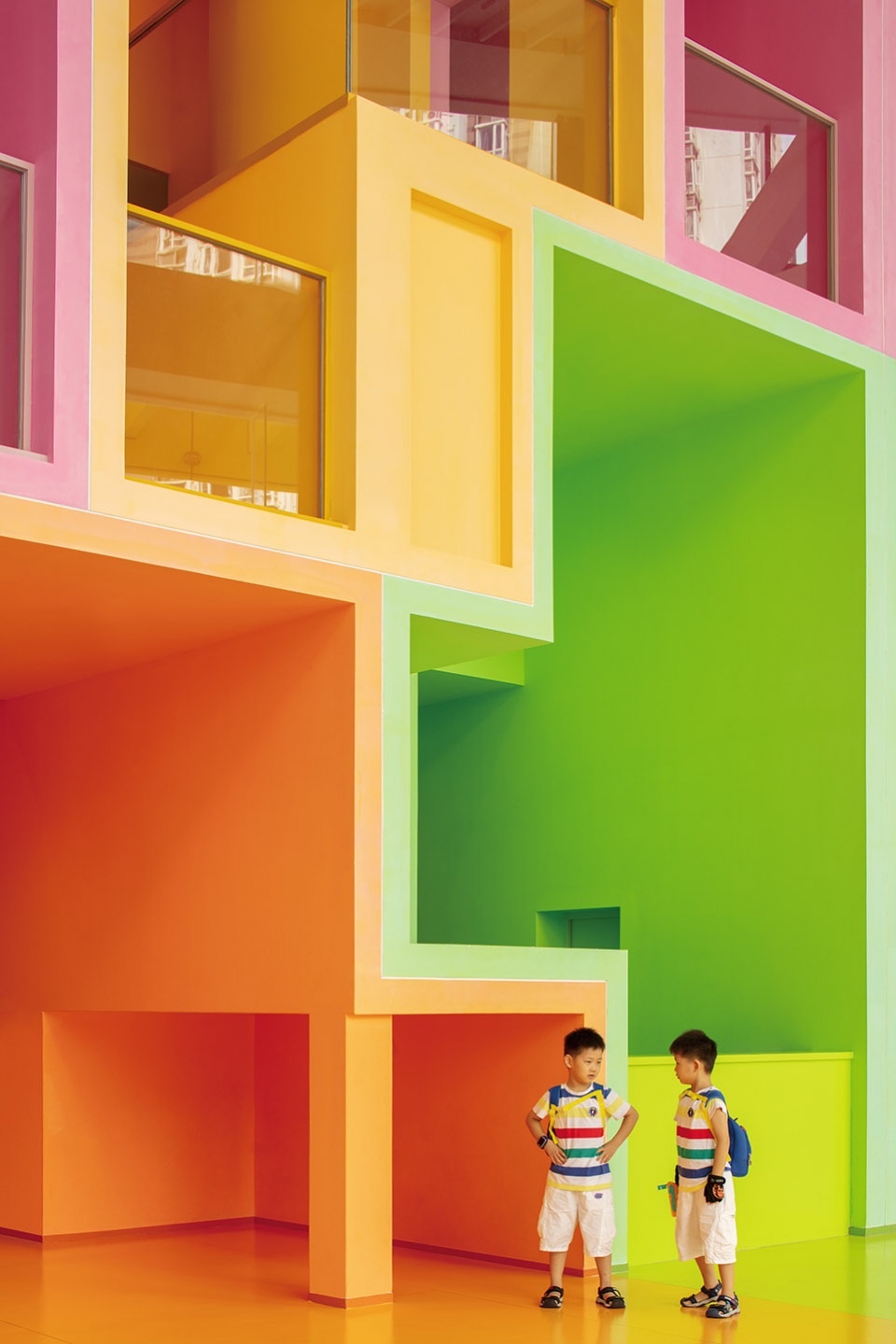 shenzhen women childrens centre by mvrdv