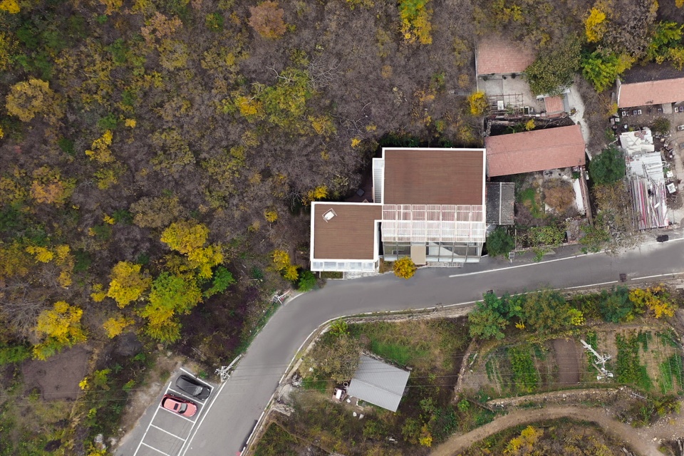 youli b b china by brick cube architects