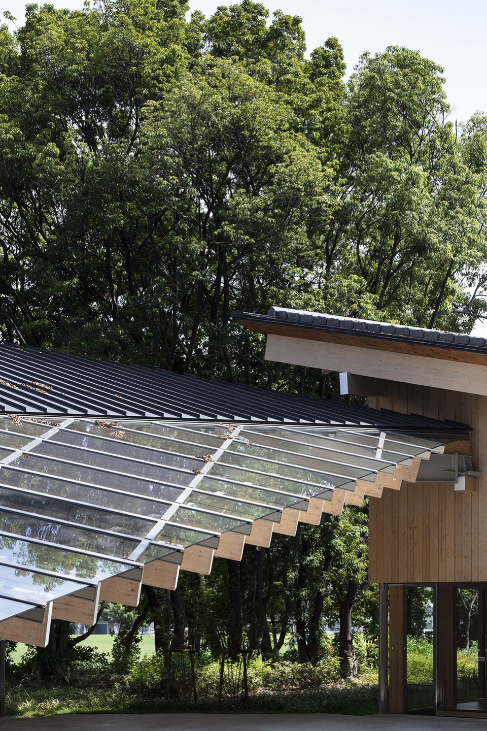 kaneka wellness center by kengo kuma and associates