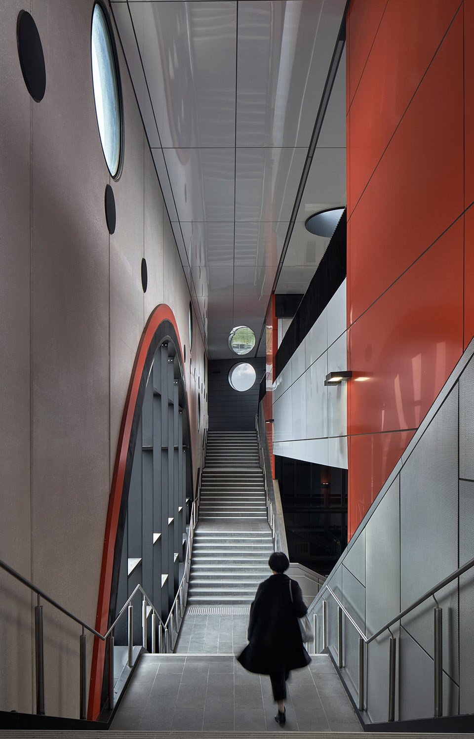 coburg and moreland stations by wood marsh architecture