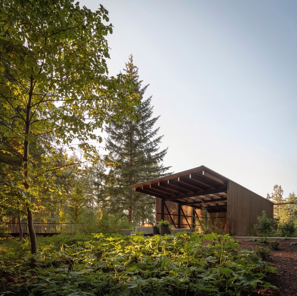 leach botanic garden by land morphology