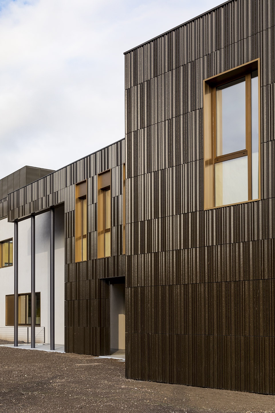 new multi service care centre by studio capitanio architetti