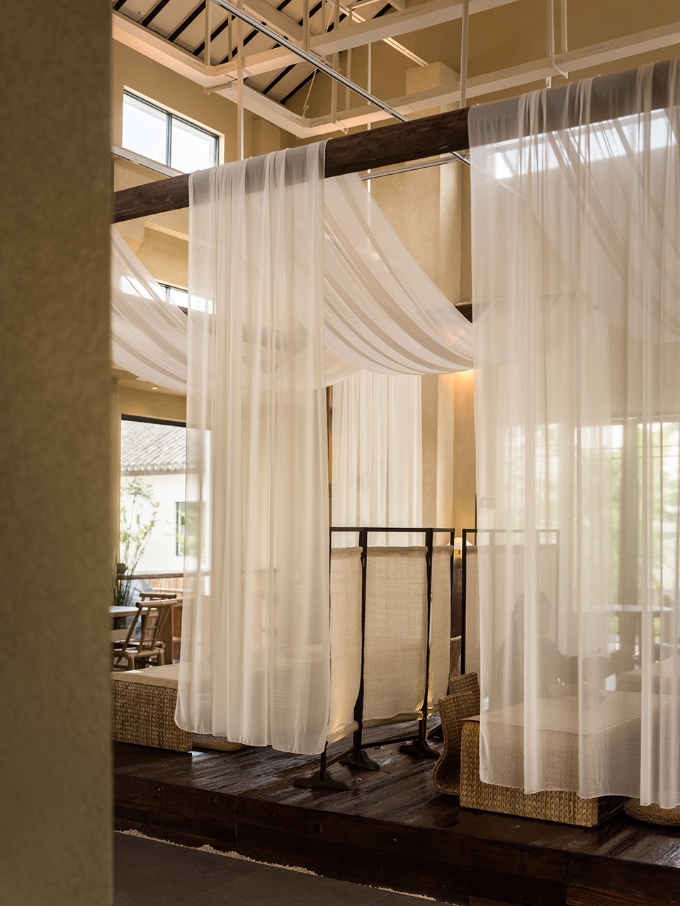 A New Chinese Tea Drinking Space Reconstructed from an Old Plant by Atelier D Y