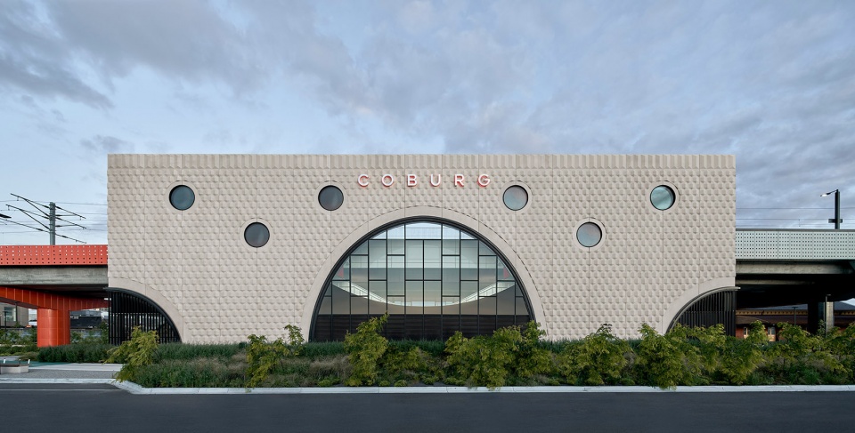coburg and moreland stations by wood marsh architecture