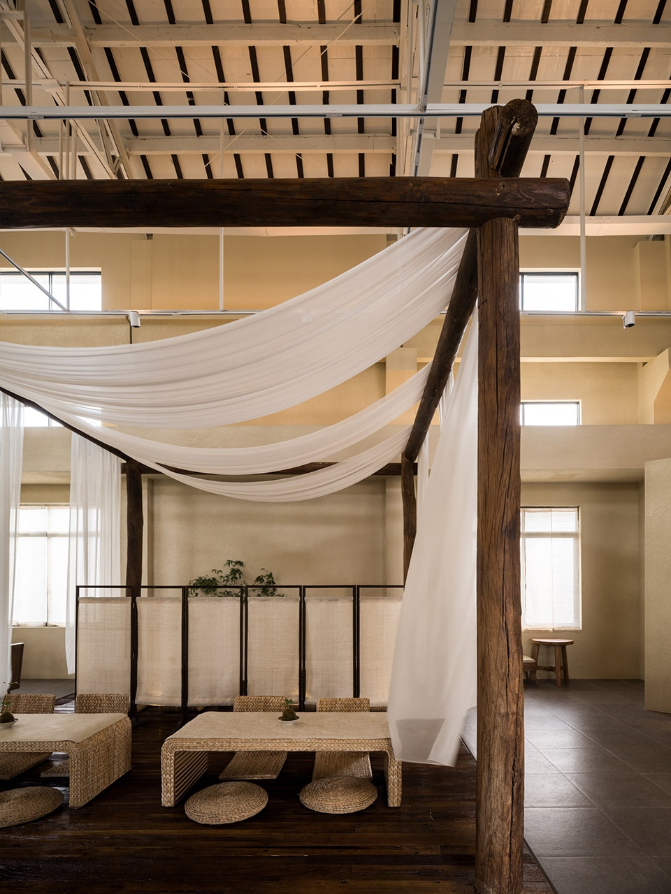 A New Chinese Tea Drinking Space Reconstructed from an Old Plant by Atelier D Y