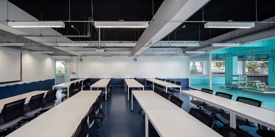 Bangkok University Interior Renovation by Imaginary Objects Hypothesis