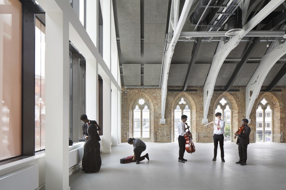 Central Foundation Boys School by Hawkins Brown